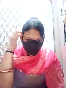 Snapshot of varnika chatting on December 2, 8:05 am varnika online show from December 2, 8:05 am