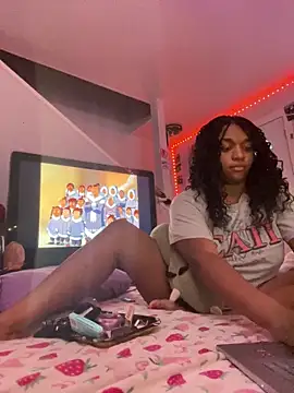 XKimmyGreen online show from May 13, 2:29 am