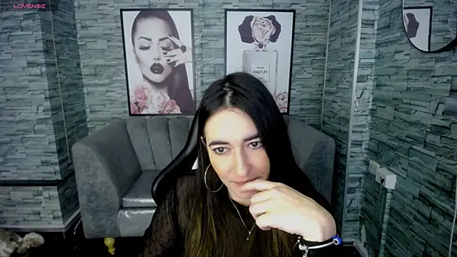 Soffi betacur b online show from October 1, 3:11 am