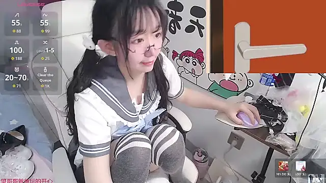 Angela-AMY online show from April 13, 5:11 am