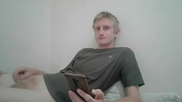 Snapshot of tcute0 chatting on May 31, 1:00 am tcute0 online show from May 31, 1:00 am