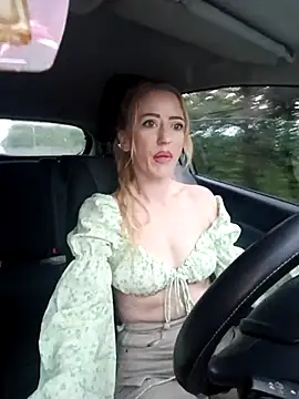 DeeA Blondy online show from October 7, 4:46 am