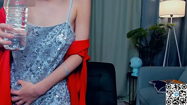 Snapshot of EdlinGathright chatting on November 13, 3:54 am EdlinGathright online show from November 13, 3:54 am