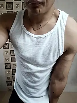 Snapshot of Atngt_69 chatting on January 9, 8:10 am Atngt 69 online show from January 9, 8:10 am