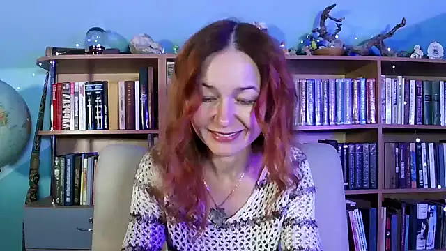 Foxilady357 online show from December 4, 1:54 pm