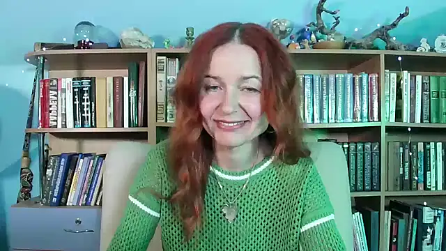 Foxilady357 online show from April 1, 1:52 pm