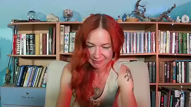 Foxilady357 online show from July 1, 1:33 pm