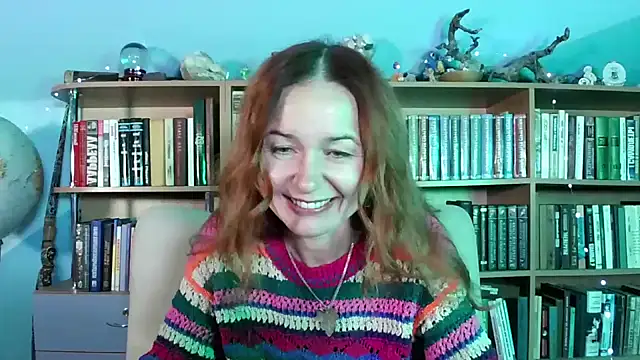 Foxilady357 online show from December 5, 4:38 pm