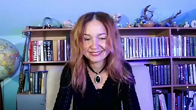 Foxilady357 online show from October 31, 3:19 pm