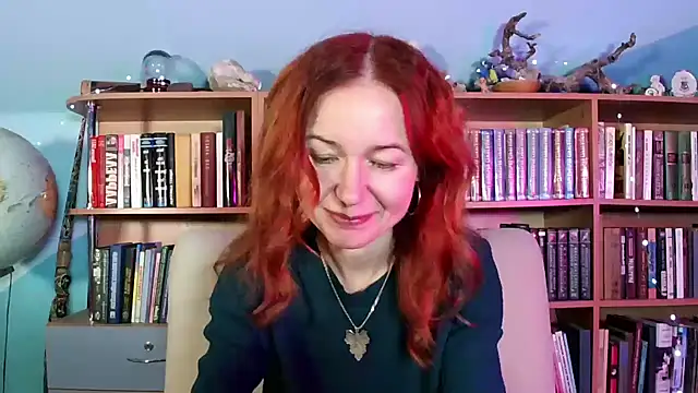 Foxilady357 online show from December 16, 1:48 pm