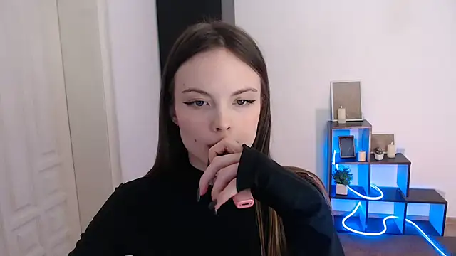 Ariella ari online show from January 13, 2:54 pm