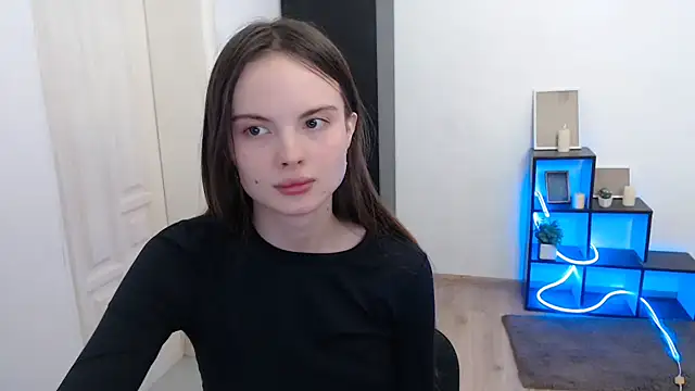 Ariella ari online show from January 8, 2:23 pm