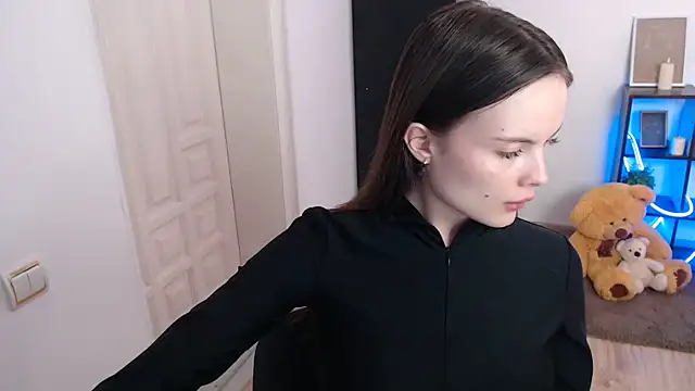 Snapshot of Ariella_ari chatting on November 27, 11:32 am Ariella ari online show from November 27, 11:32 am