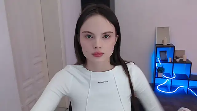 Ariella ari online show from December 14, 2:33 pm