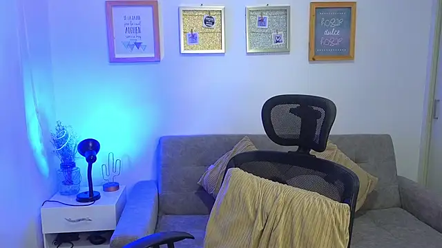 yulian vasquez online show from November 29, 12:27 pm