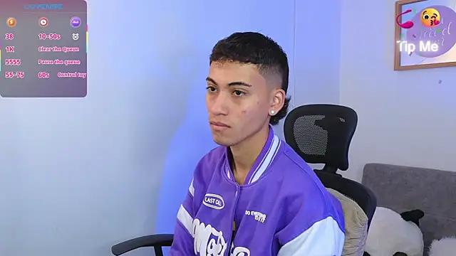 yulian vasquez online show from September 27, 12:22 pm
