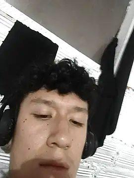 Snapshot of fabrizio1910 chatting on November 7, 12:04 am fabrizio1910 online show from November 7, 12:04 am