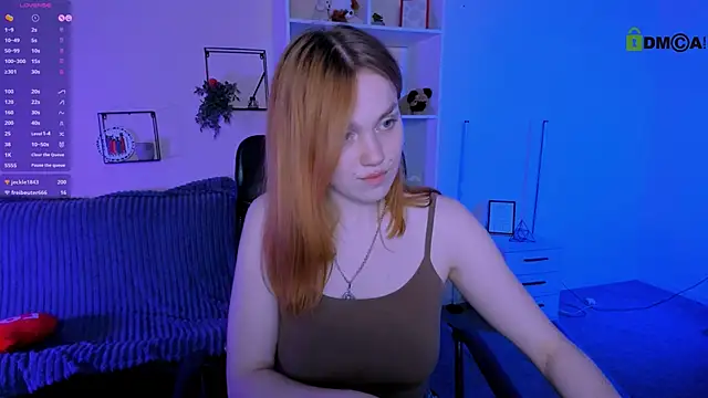 ellie fire1 online show from October 8, 9:04 pm