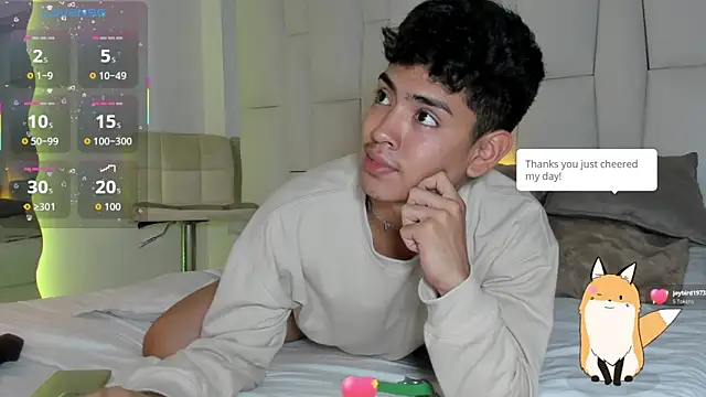 LoganTwink18 online show from January 10, 4:08 am