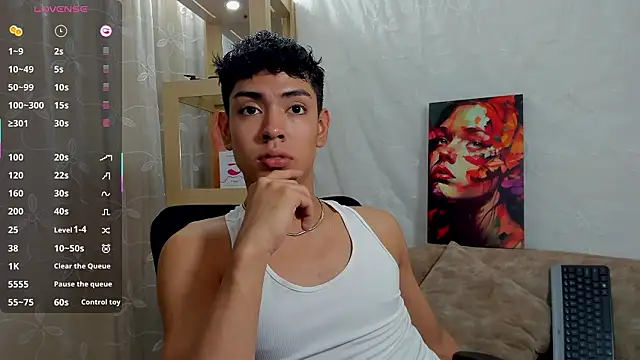 LoganTwink18 online show from March 25, 2:01 am