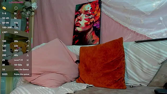 LoganTwink18 online show from March 14, 12:11 pm