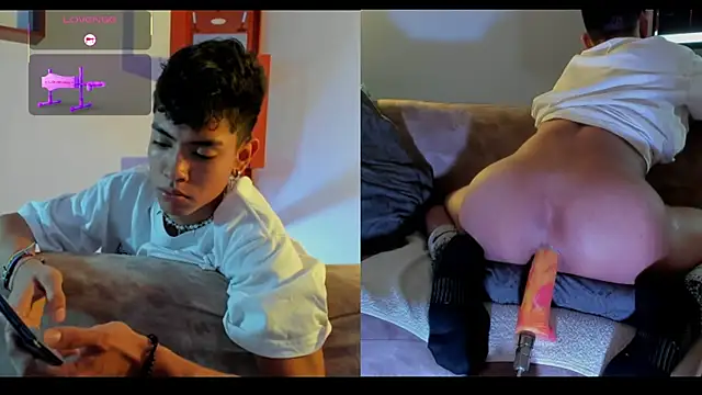 LoganTwink18 online show from December 21, 2:03 am