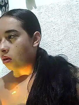 Valenn fernandez online show from April 13, 11:09 pm