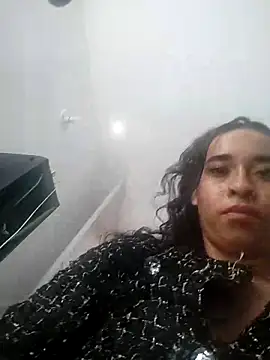 Valenn fernandez online show from April 8, 7:04 pm