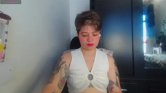 Mitsuha gate online show from January 18, 1:58 pm