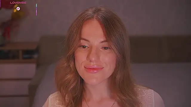 Snapshot of Vanille_Mystery chatting on December 14, 7:41 pm Vanille Mystery online show from December 14, 7:41 pm