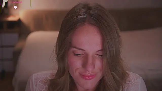 Snapshot of Vanille_Mystery chatting on November 29, 7:58 pm Vanille Mystery online show from November 29, 7:58 pm