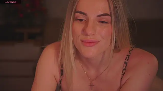 Vanille Mystery online show from January 9, 10:39 pm