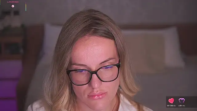Vanille Mystery online show from June 11, 10:51 pm