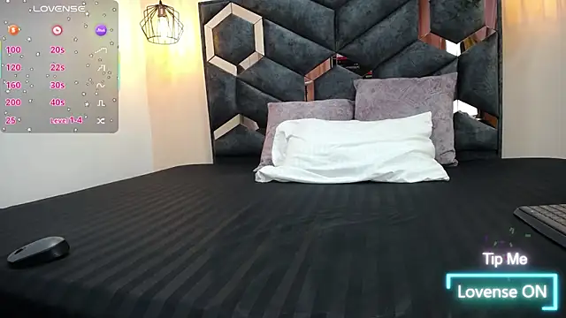 Snapshot of Taboo-AliyahRyan chatting on February 16, 11:31 am Taboo-AliyahRyan online show from February 16, 11:31 am