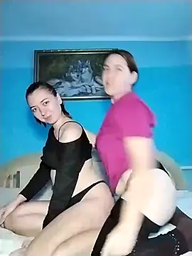 Snapshot of Viktoriia27 chatting on December 4, 11:31 am Viktoriia27 online show from December 4, 11:31 am