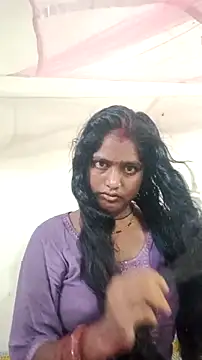 Guriya0076 online show from June 2, 11:43 am