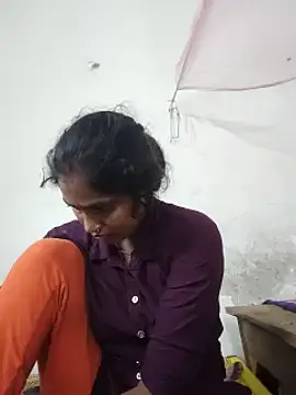 Guriya0076 online show from July 7, 11:25 am