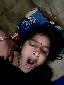 Guriya0076 online show from February 17, 6:49 pm