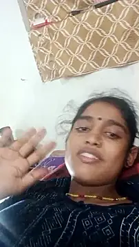 Snapshot of Guriya0076 chatting on October 31, 4:58 pm Guriya0076 online show from October 31, 4:58 pm