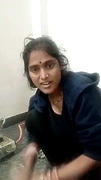 Snapshot of Guriya0076 chatting on November 18, 4:05 am Guriya0076 online show from November 18, 4:05 am