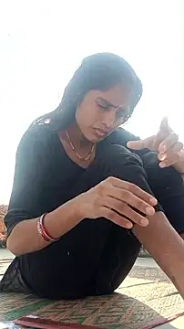 Snapshot of Guriya0076 chatting on November 8, 9:24 am Guriya0076 online show from November 8, 9:24 am