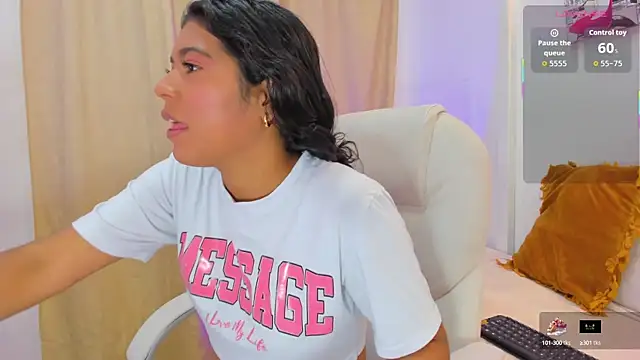 andrea sanchezz online show from September 23, 11:50 am