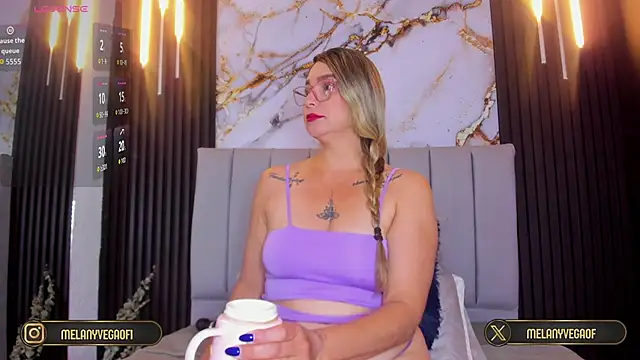 MelanyVegas online show from September 24, 1:28 pm