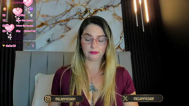 MelanyVegas online show from November 4, 9:24 am