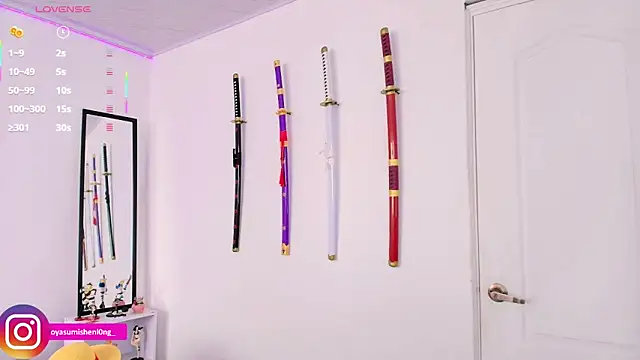 Snapshot of Nicorobinn chatting on October 4, 8:21 pm Nicorobinn online show from October 4, 8:21 pm