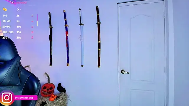 Snapshot of Nicorobinn chatting on October 10, 8:20 pm Nicorobinn online show from October 10, 8:20 pm