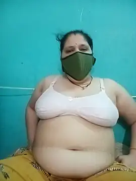 Snapshot of Kaja1919 chatting on September 22, 4:02 pm Kaja1919 online show from September 22, 4:02 pm