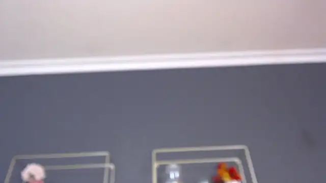 FiorellaRains online show from April 4, 12:34 pm