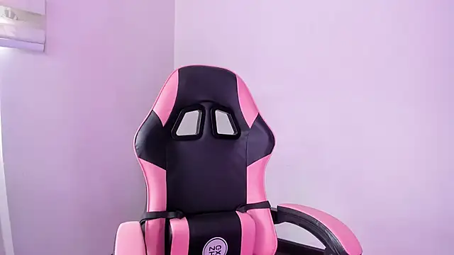 Arianna Jannes online show from March 20, 5:25 pm