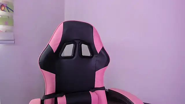 Arianna Jannes online show from April 8, 3:46 pm